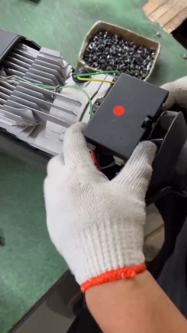 Amazon.co.jp: LVYUAN（リョクエン）5KW 12V 車内 FFヒーター 燃費